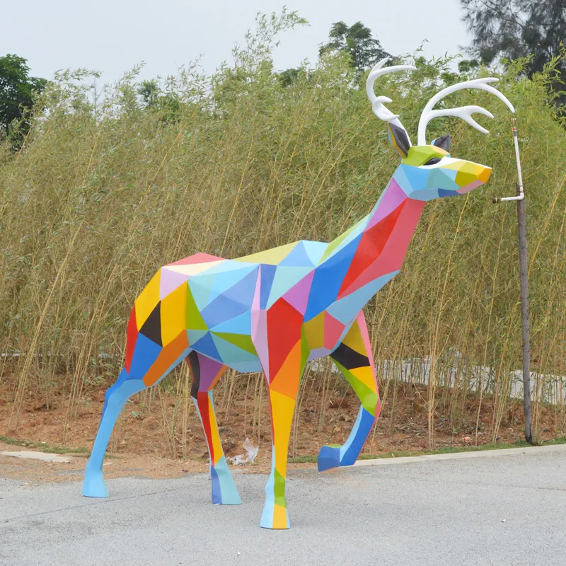 China Factory Price Lifelike Elephant Fiberglass Animal for Zoo Park Decoration