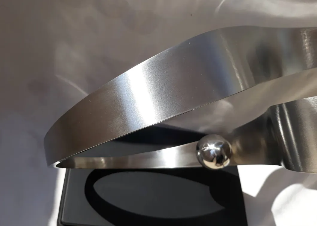 Customized Modern Abstract Ball Shape Sculpture with Sphere and Track