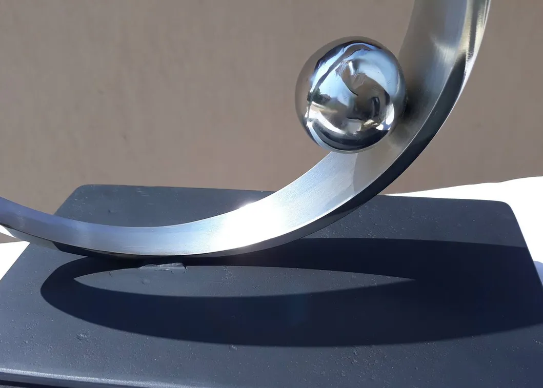 Customized Modern Abstract Ball Shape Sculpture with Sphere and Track