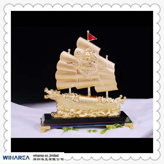 Customized Plating Trophy with Terne Alloy Material