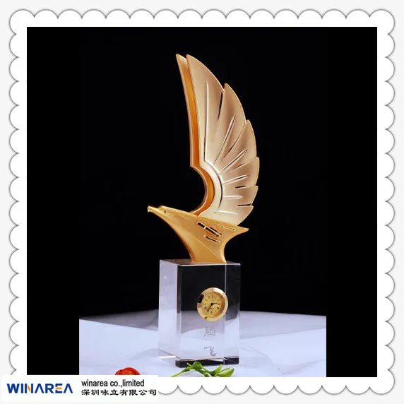 Customized Plating Trophy with Terne Alloy Material