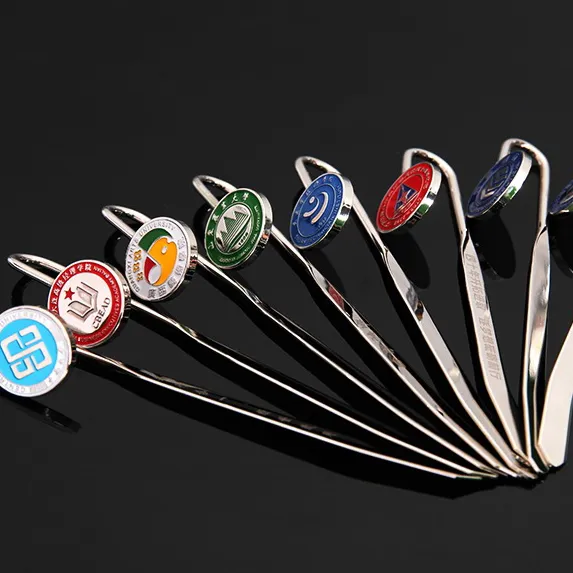 Customized zinc alloy paint colored metal cartoon bookmark