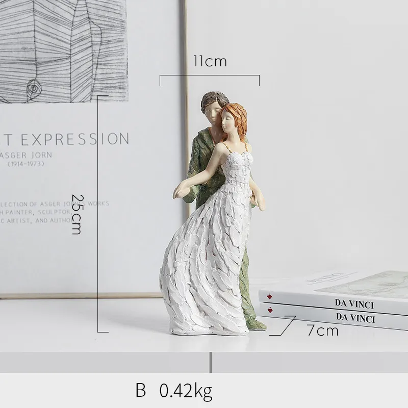 European Wedding Simulation Figure Lovers Embrace Sculpture Resin Crafts
