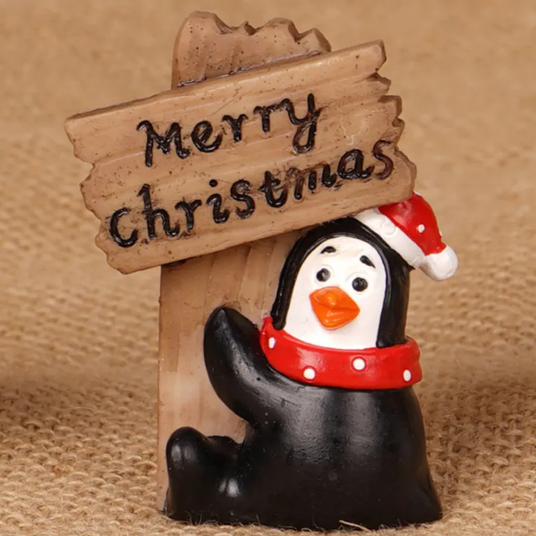 Hot-Selling Custom Xmas Gifts Resin Christmas Figurines with Welcome Board