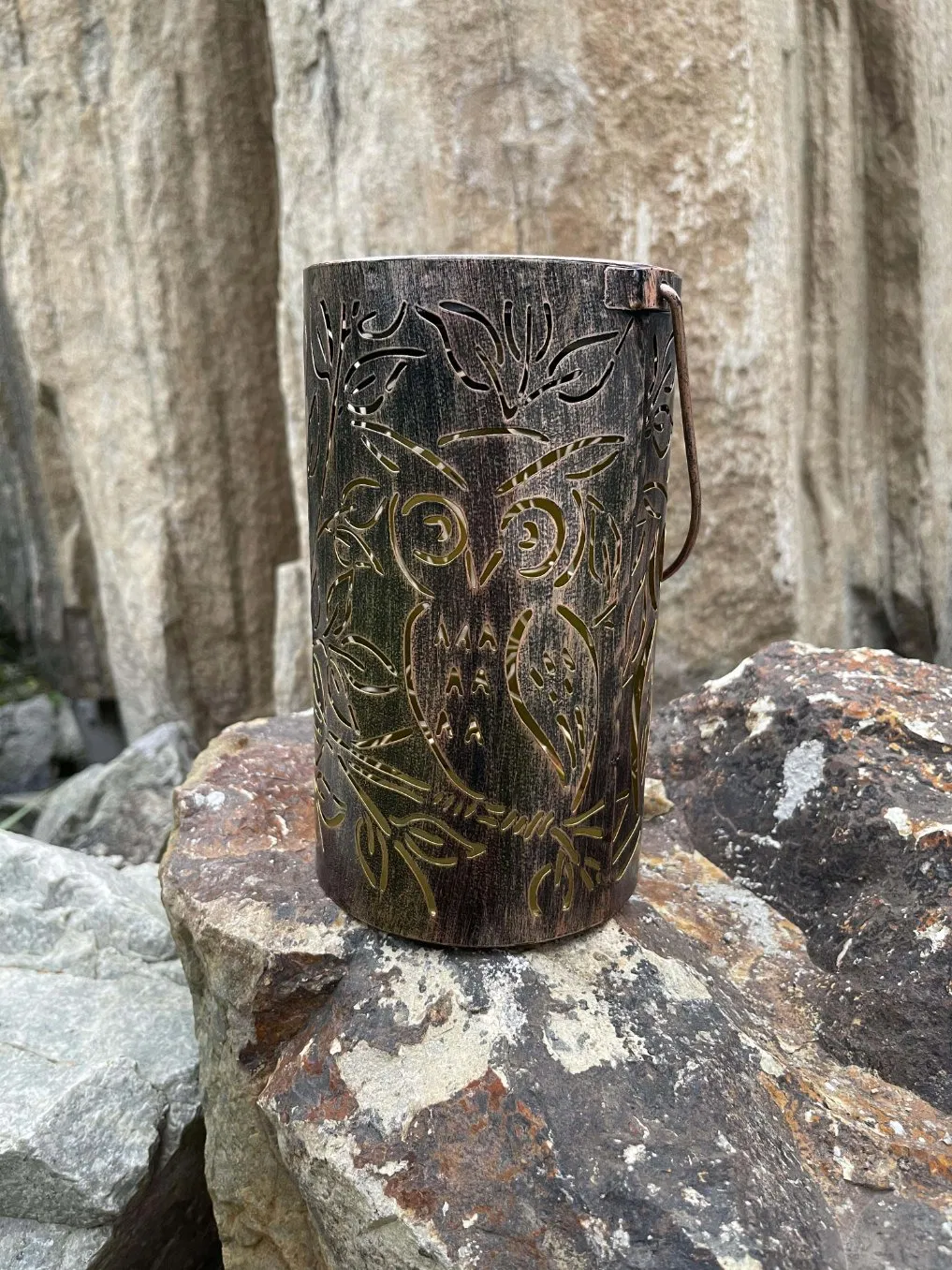 Metal Lantern Decoration with LED Solar Light Garden Solar Lights