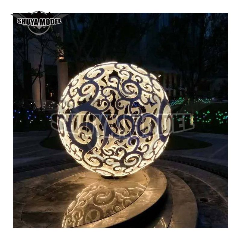 Mirror Polished Decoration Man Push Ball Round Stainless Steel Sphere Sculpture
