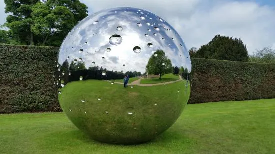 Mirror Polished Stainless Steel Moon Ball Sculpture Sphere Sculpture for Outdoor Decoration