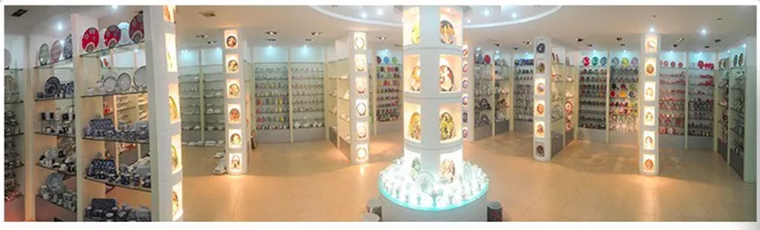 Modern Light Luxury Home Model Room Porch Metal Figure Sculpture Hotel Lobby Exhibition Hall TV Cabinet Desktop Decoration