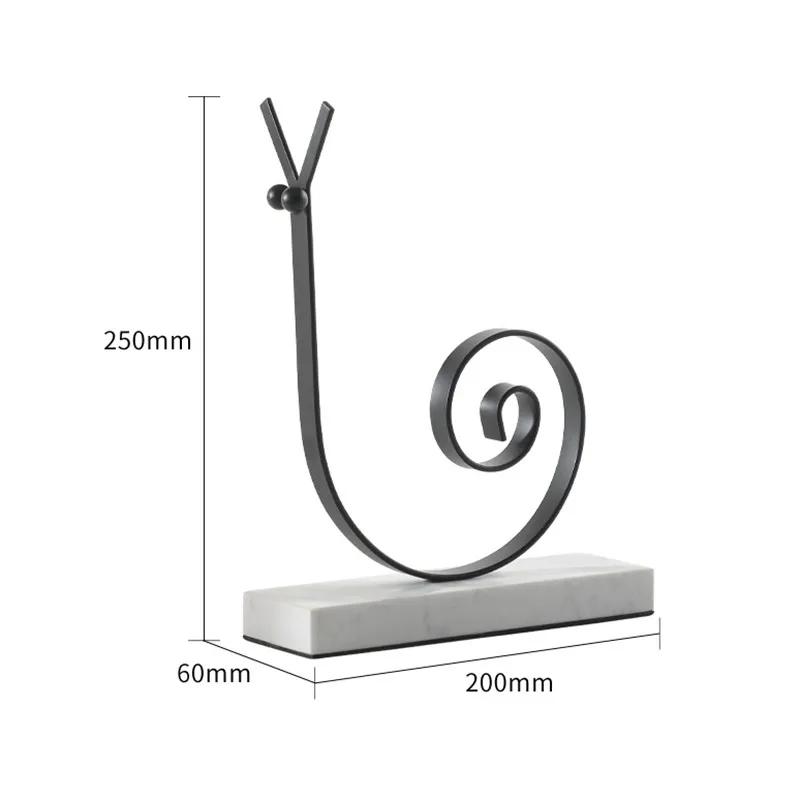 Modern Light Luxury Home Model Room Porch Metal Figure Sculpture Hotel Lobby Exhibition Hall TV Cabinet Desktop Decoration