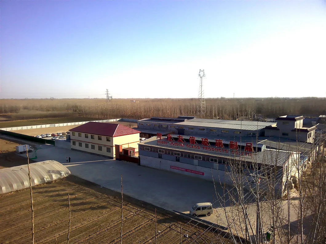 New Design Glass Smoking Pipe Glass Water Pipe Colorful Glass DAB Rigs