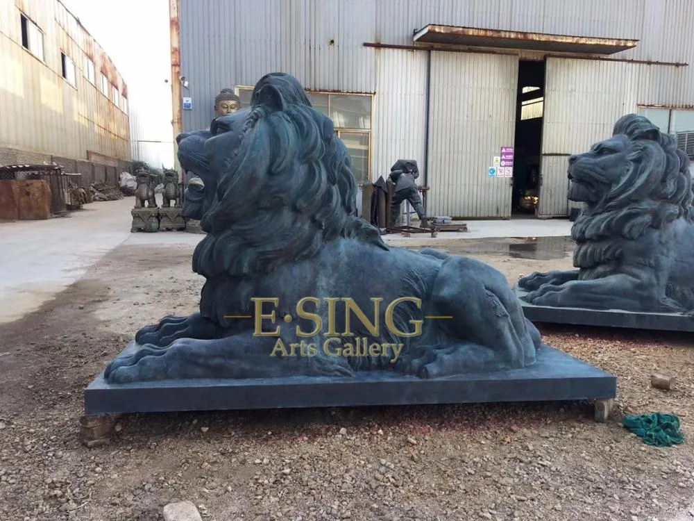 Outdoor Decorative Outdoor Bronze Walking Lion Sculpture Animal State for Garden Villa House