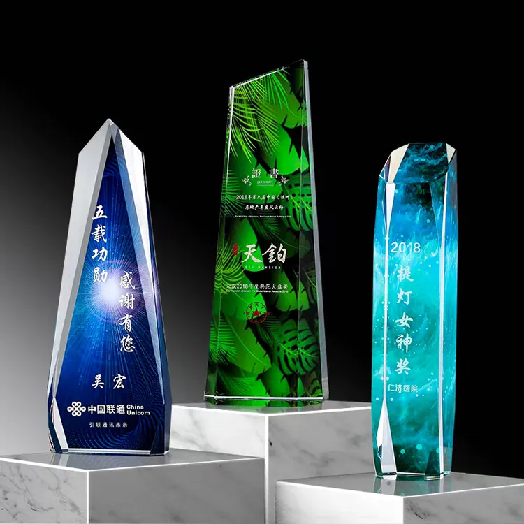 Promotional Metal Decoration Gift Custom Cheap Iron World Cup Prize Trophy Award Promotion Personal Design Silver Trophy Gift (019)