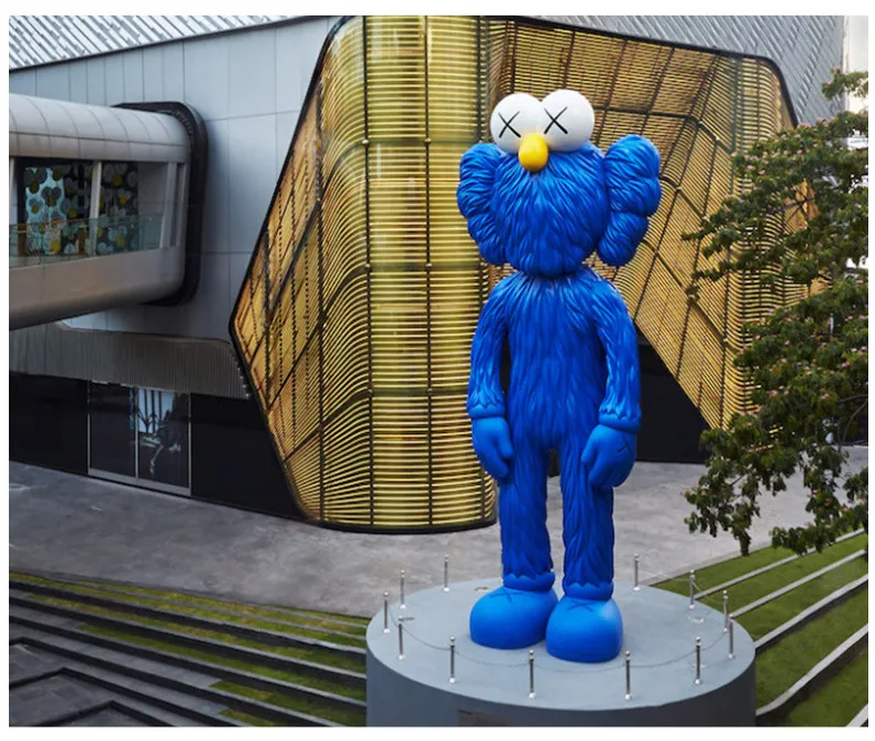 Realistic Life Size Standing Dissected Kaws Fiberglass Sculpture for Home Decor