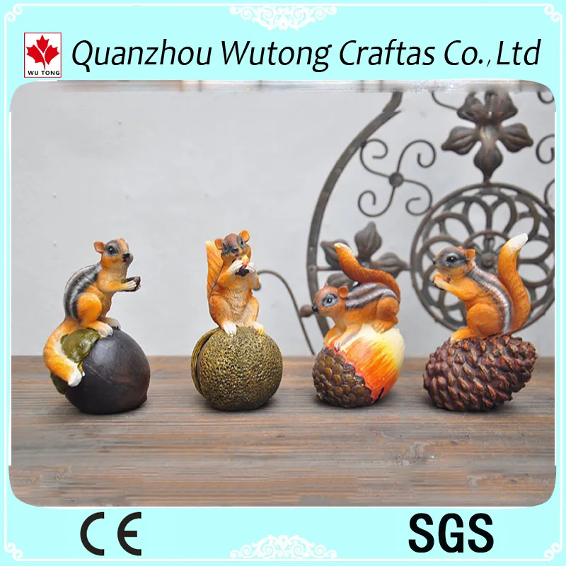 Resin Garden Animal Mini Figurines Resin Squirrel Garden Decoration