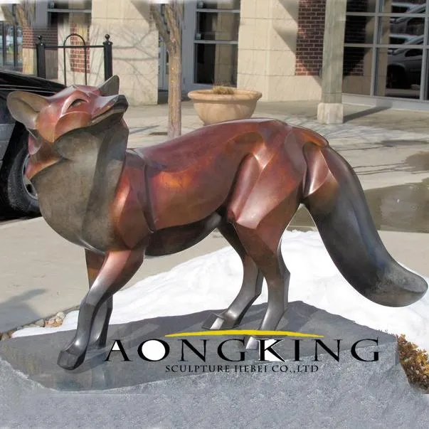 Street Vivid Animal Bronze Decor Red Fox Sculpture for Animal Ornament
