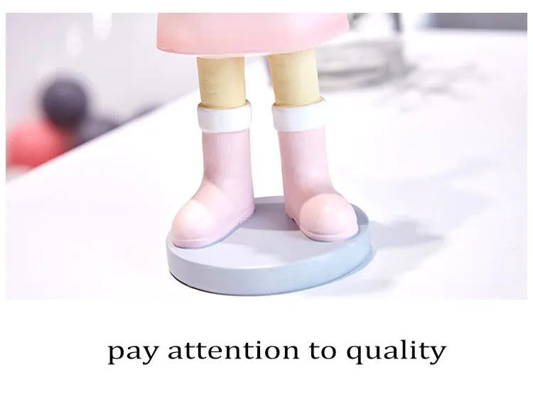 Sweet & Romantic Deer Couples Standing Decor Resin Cartoon Elk Dressing Figurine for Christmas Gifts and Decoration