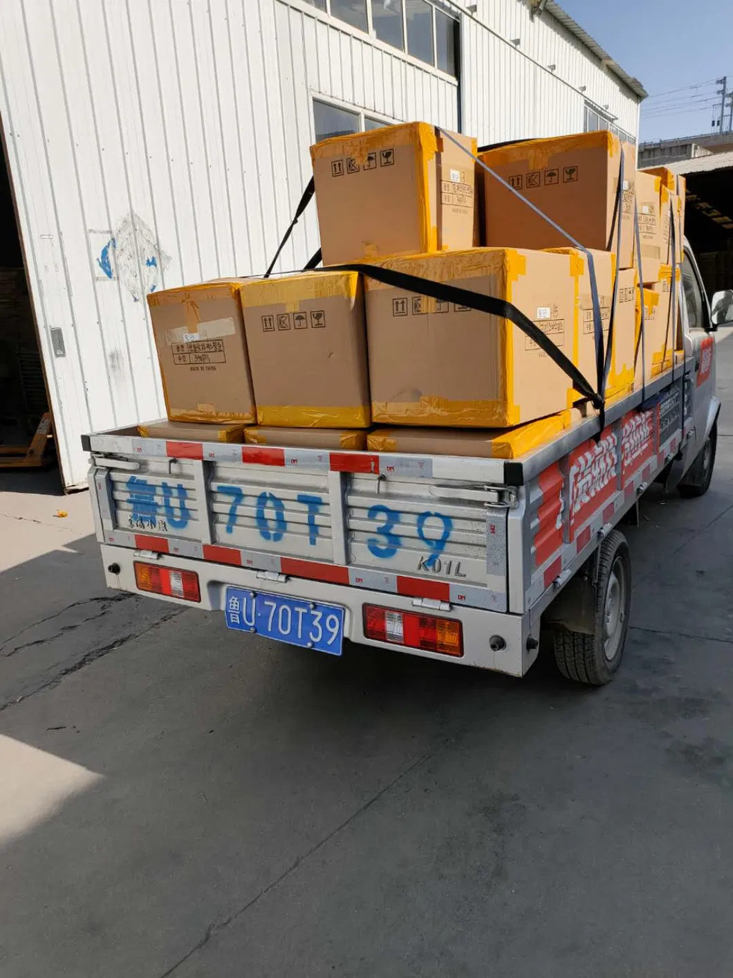 Wholesale DIY Promotion Gift Handmade Sewing PU Elephant Key Chain